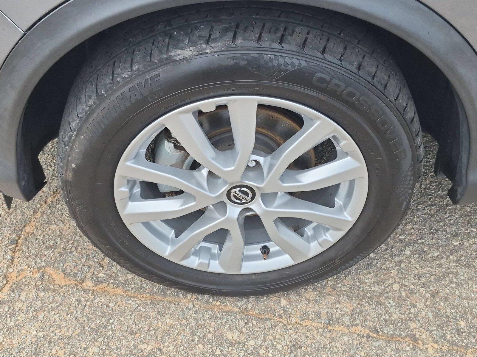Used 2021 Gun Metallic Nissan S image 10