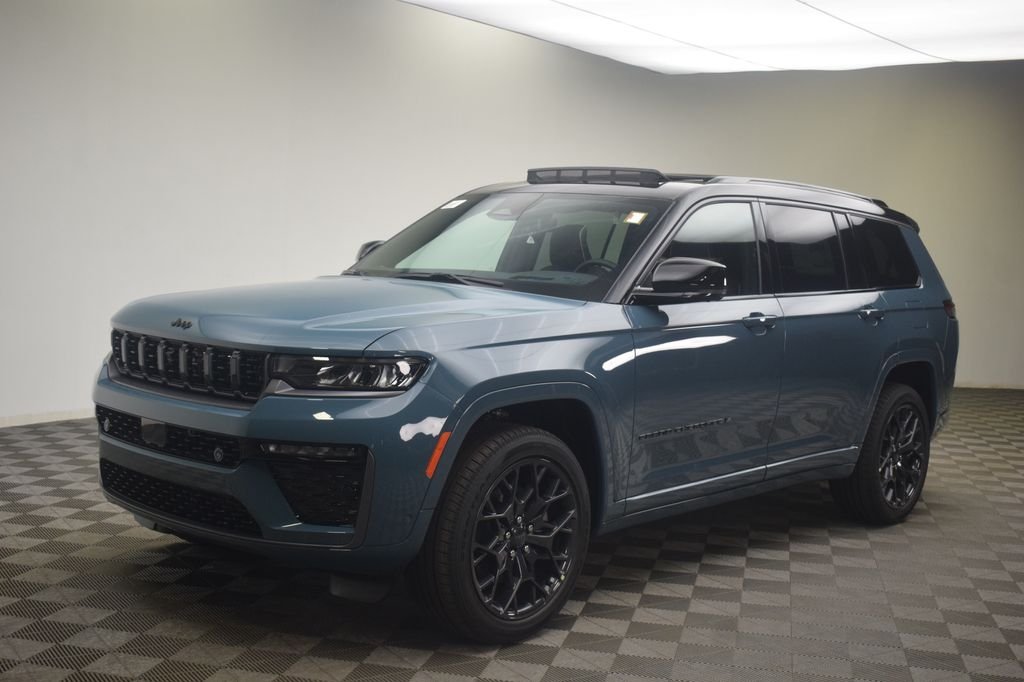 New 2026 Steel Blue Exterior Paint Jeep Summit image 15