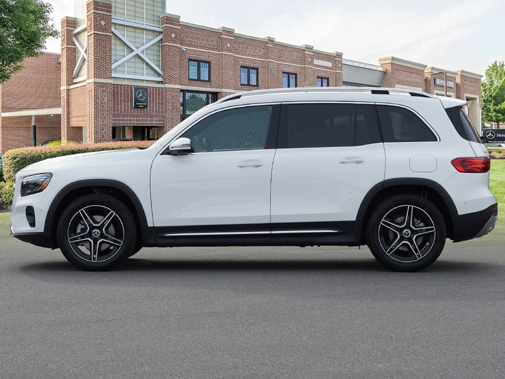 Used 2026 Polar White Mercedes-Benz GLB 250 image 8