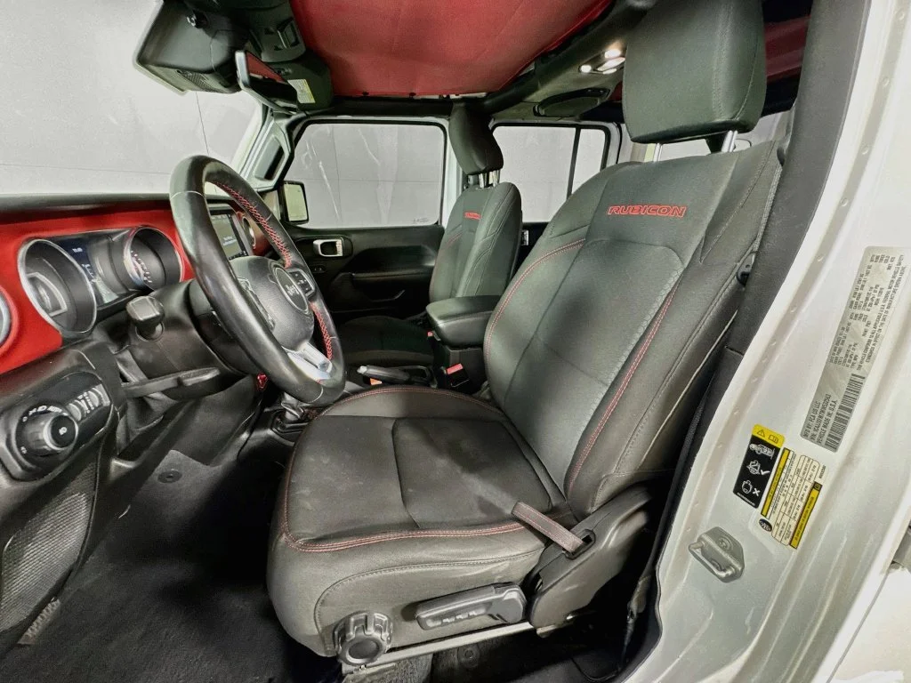 Used 2021 White Jeep Unlimited Rubicon image 26