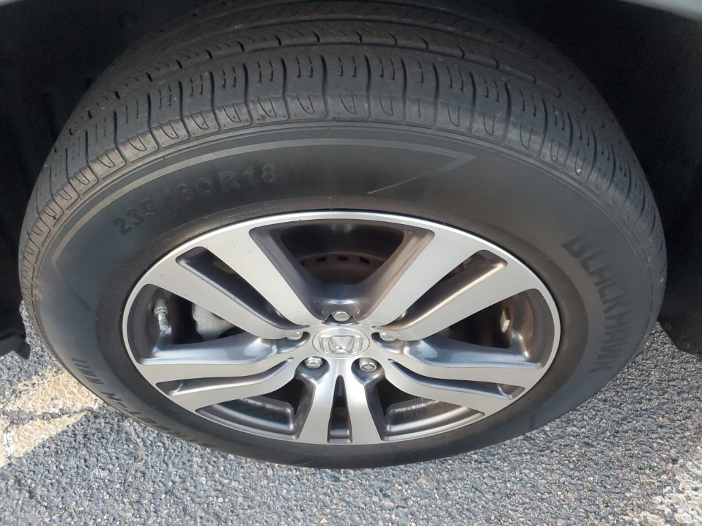 Used 2018 Gray Honda EX-L image 9