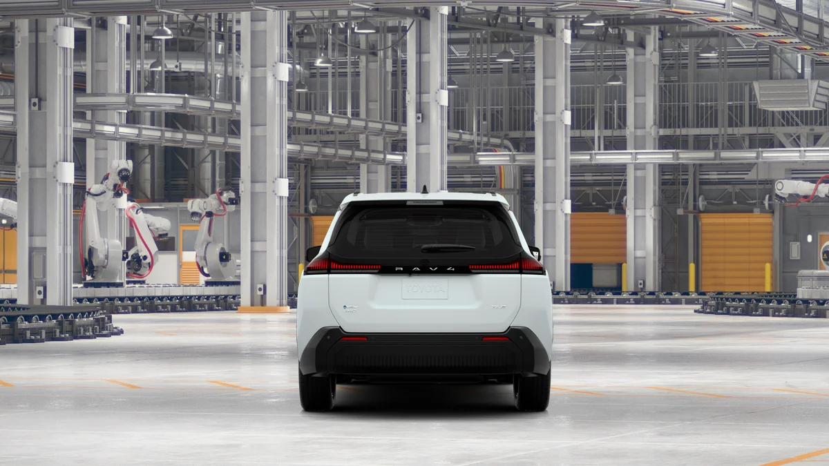 New 2026 Wind Chill Pearl Toyota XLE Premium image 8
