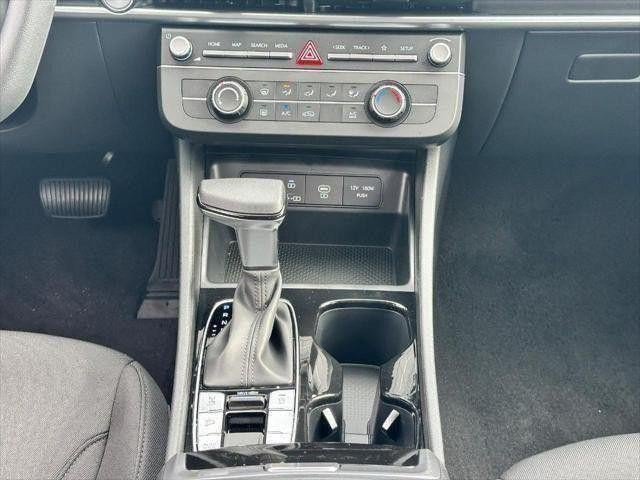 Certified Used 2026 Gray Hyundai SE image 8