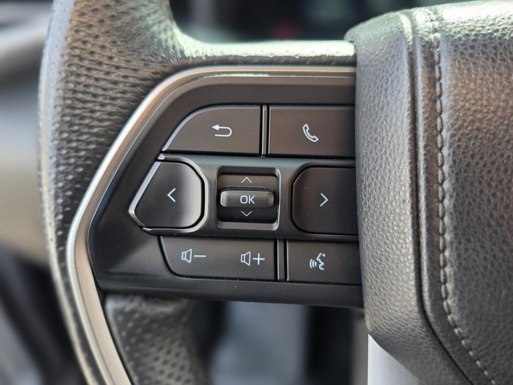 2025 Toyota Tundra Limited - Photo 25