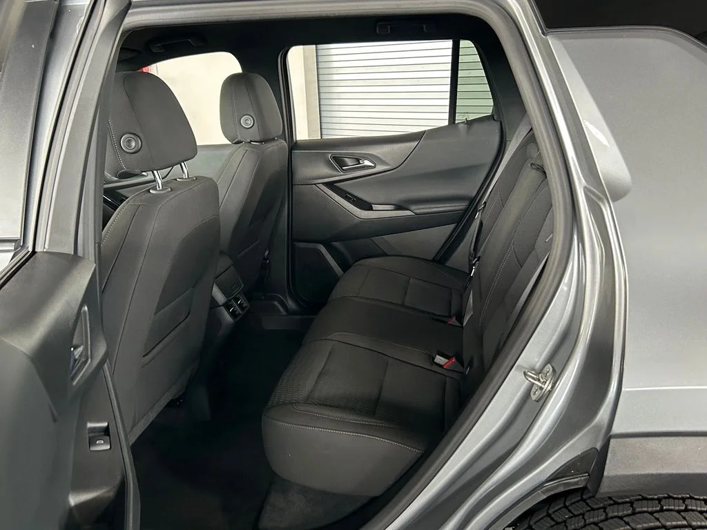 Used 2025 Sterling Gray Metallic Chevrolet LT image 41
