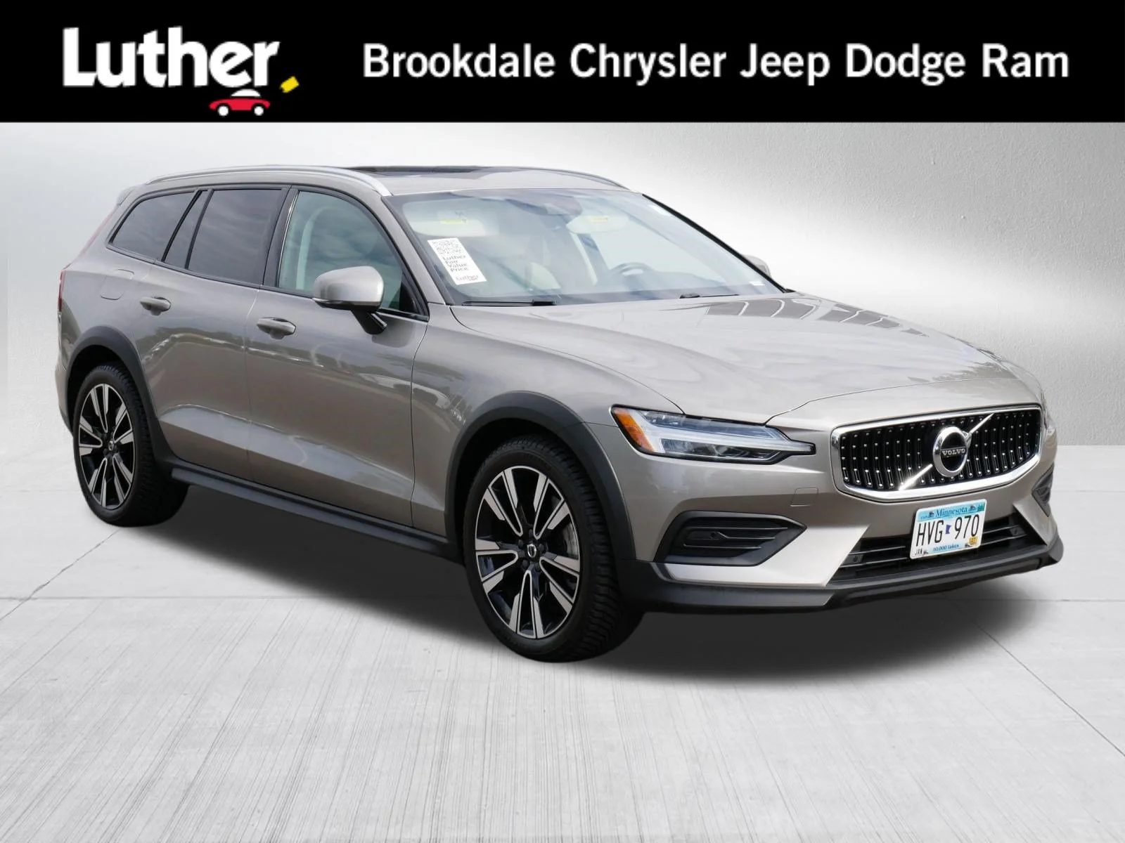 2020 Volvo V60 Cross Country Base