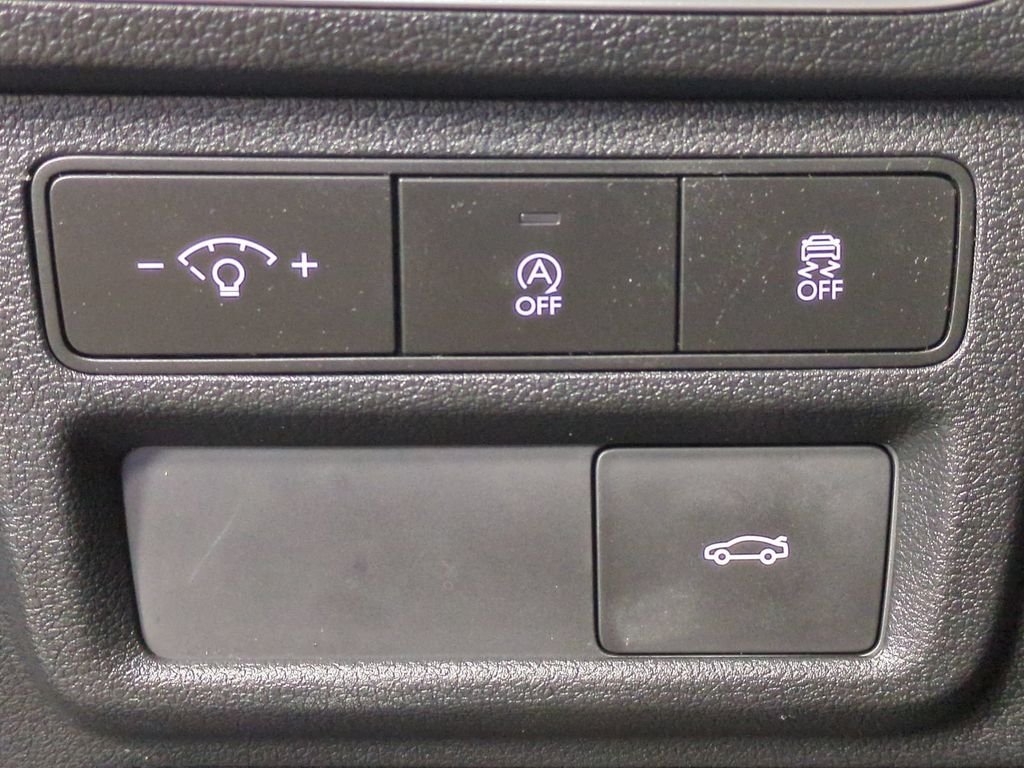 Used 2025 Gray Hyundai SE image 25