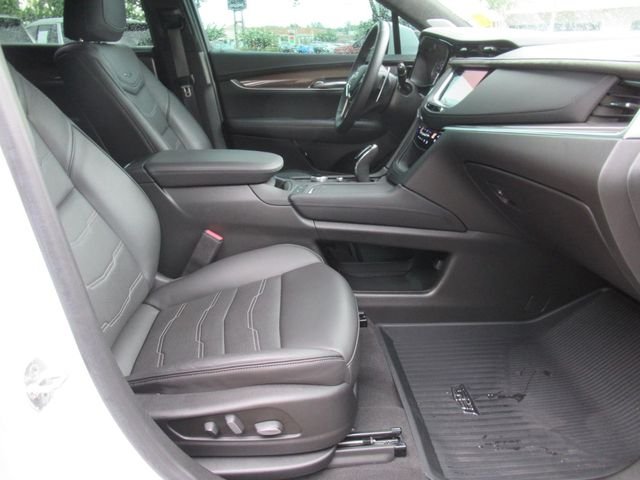 Used 2024 White Cadillac Sport image 11