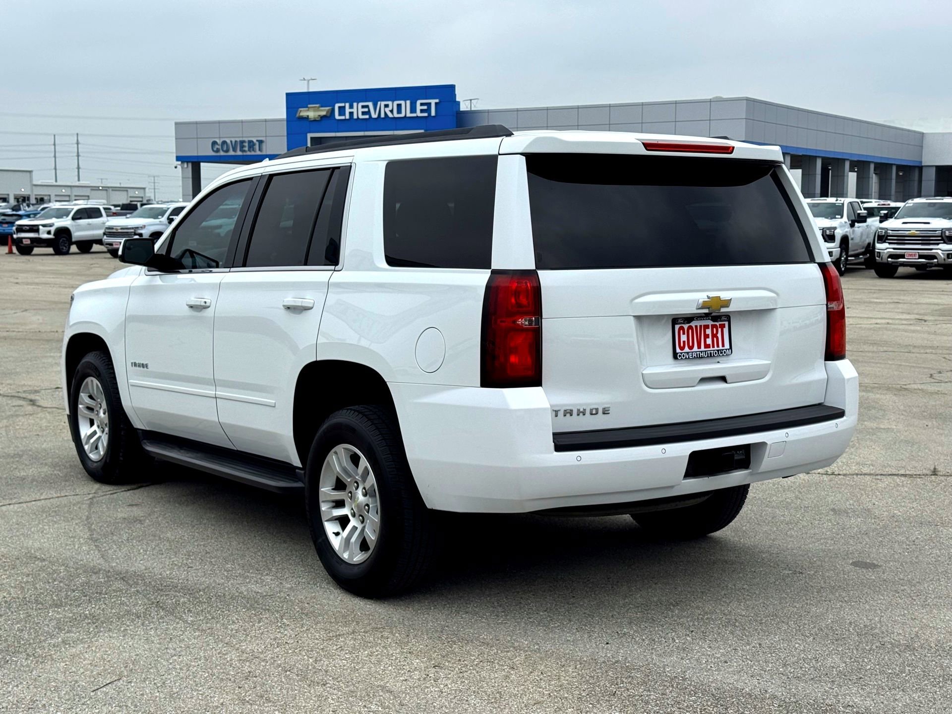 Used 2018 SUMMIT WHITE Chevrolet LS image 9