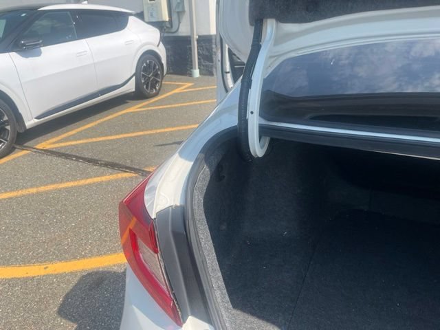 Used 2018 Platinum White Pearl Honda LX 1.5T image 18
