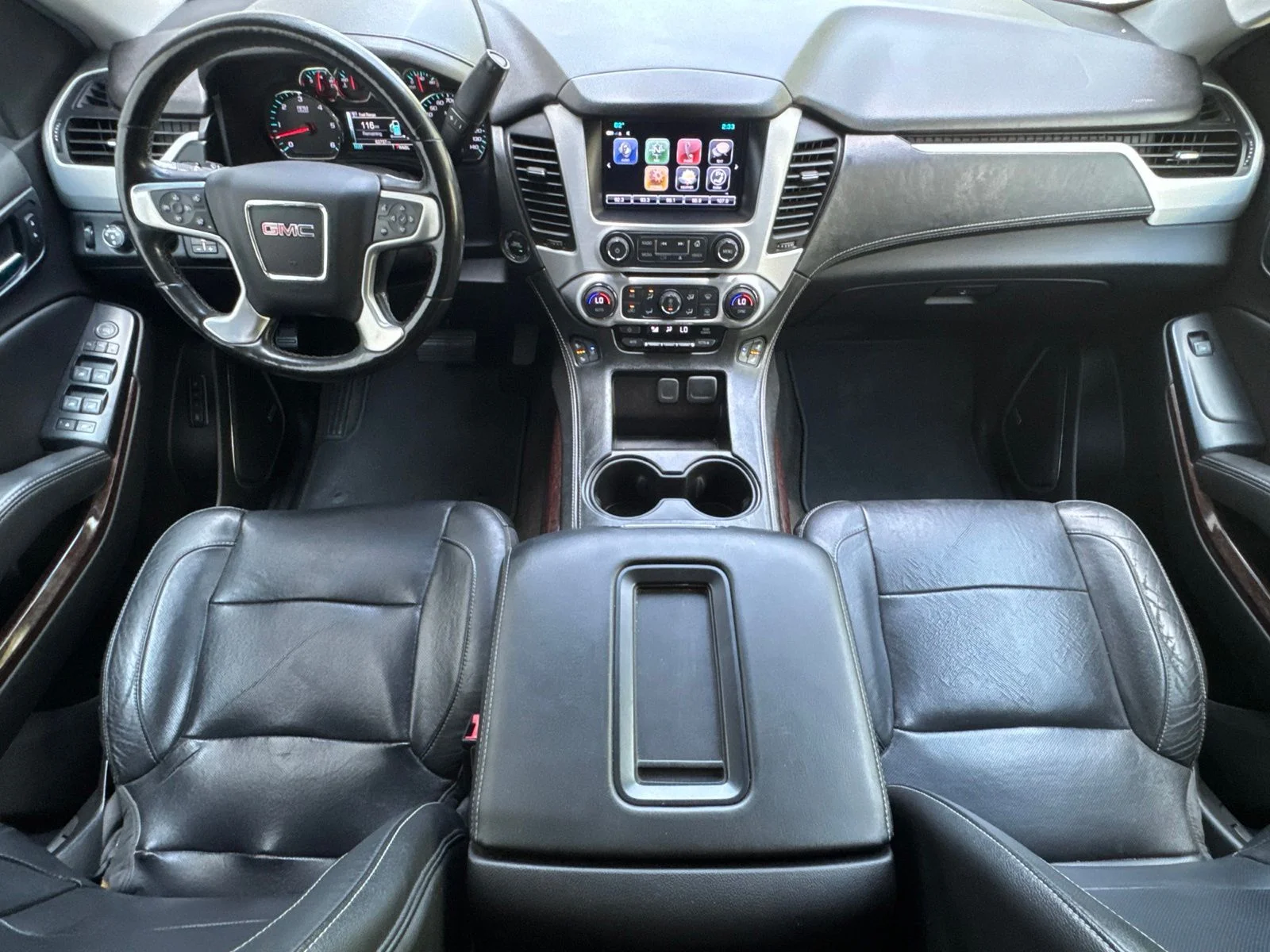 Used 2018 Silver GMC SLT image 4