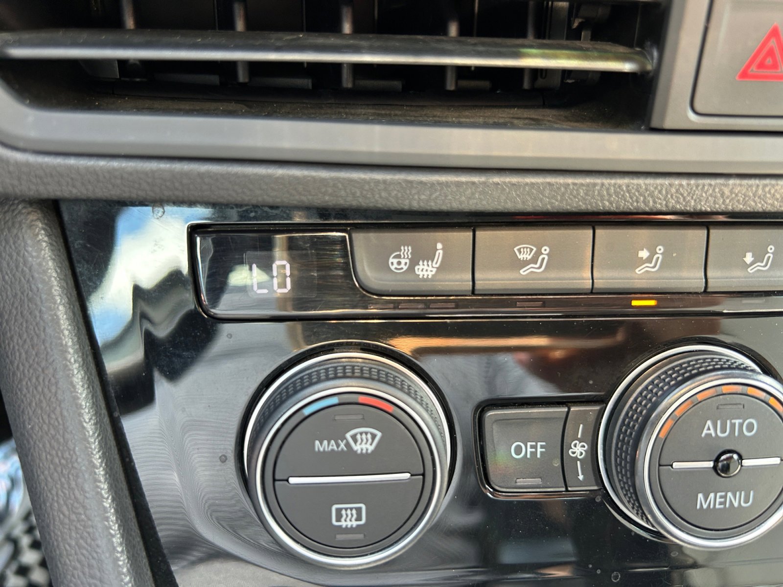 Used 2020 Platinum Gray Metallic Volkswagen R-Line image 23