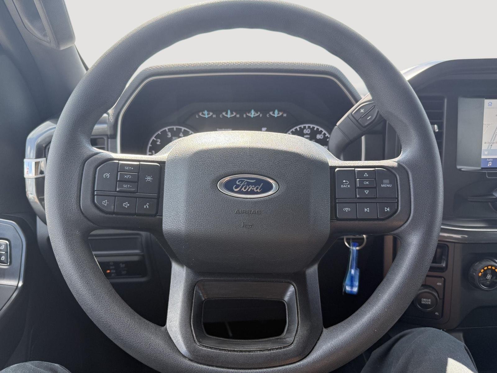 Certified Used 2022 Oxford White Ford XLT image 11