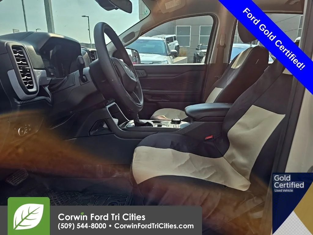 Used 2025 Beige / Tan Ford XL image 2