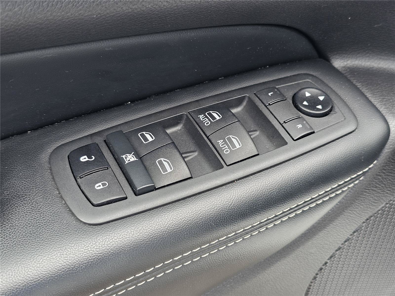 2021 Jeep Grand Cherokee 80th Edition - Photo 15