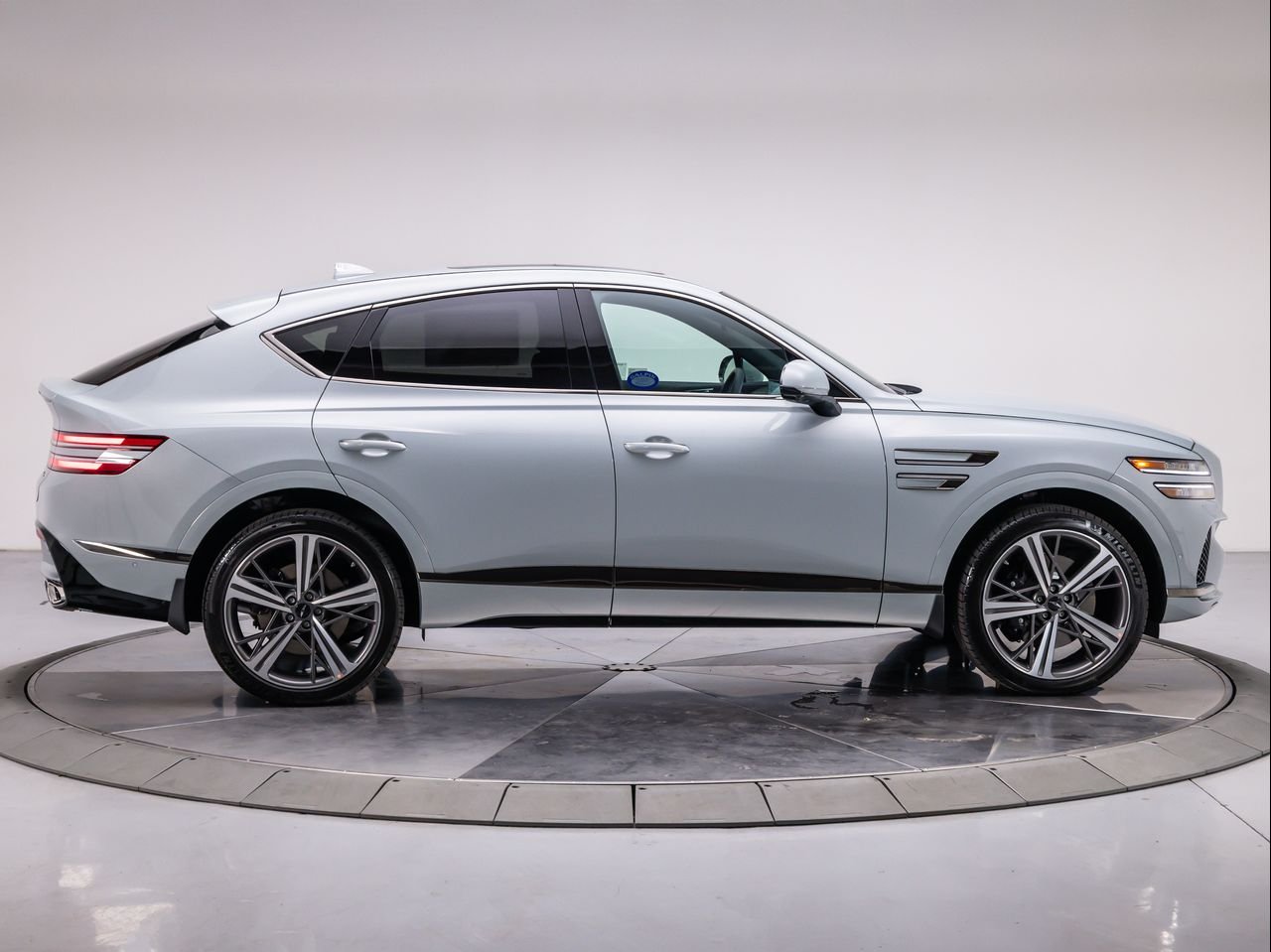 2026 GENESIS GV80 Coupe E-SC - Photo 6