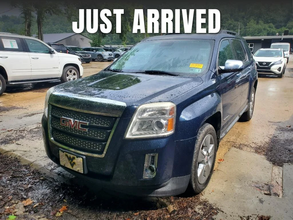 Used 2015 Dark Sapphire Blue Metallic GMC SLT image 1