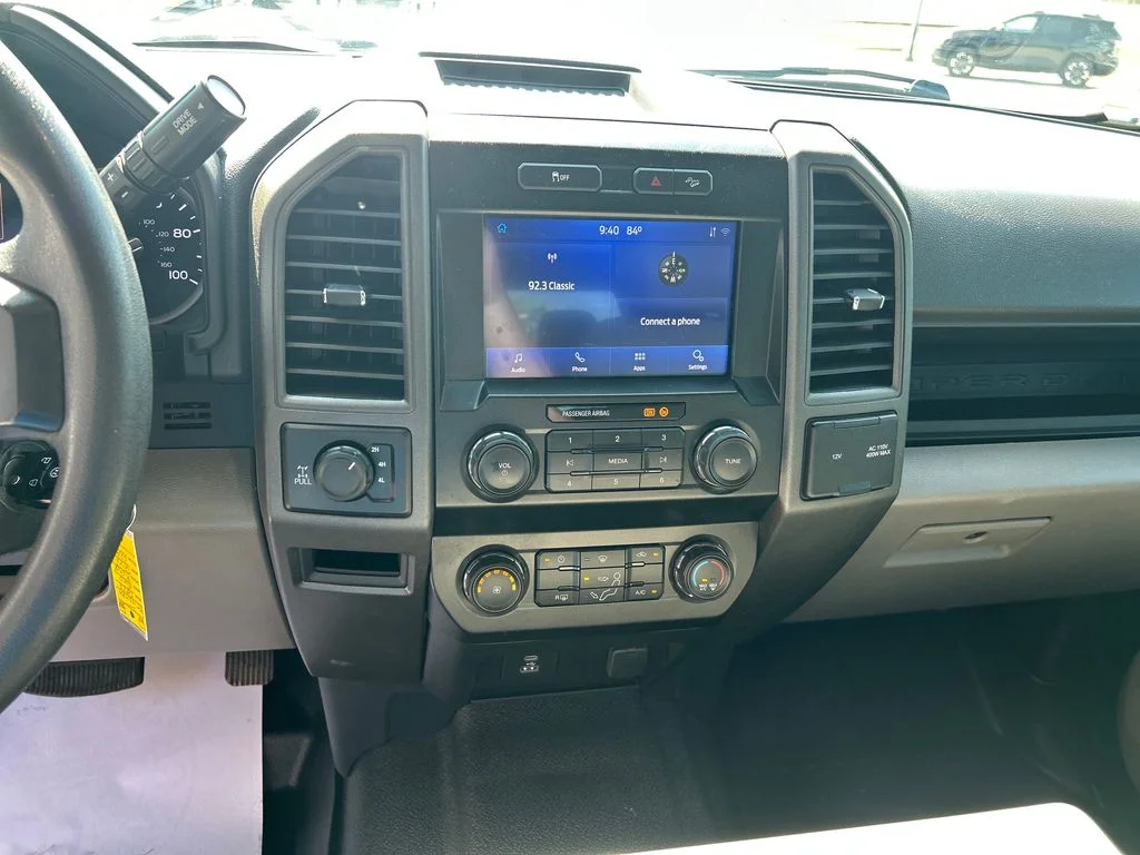 Used 2022 Gray Ford XL image 18