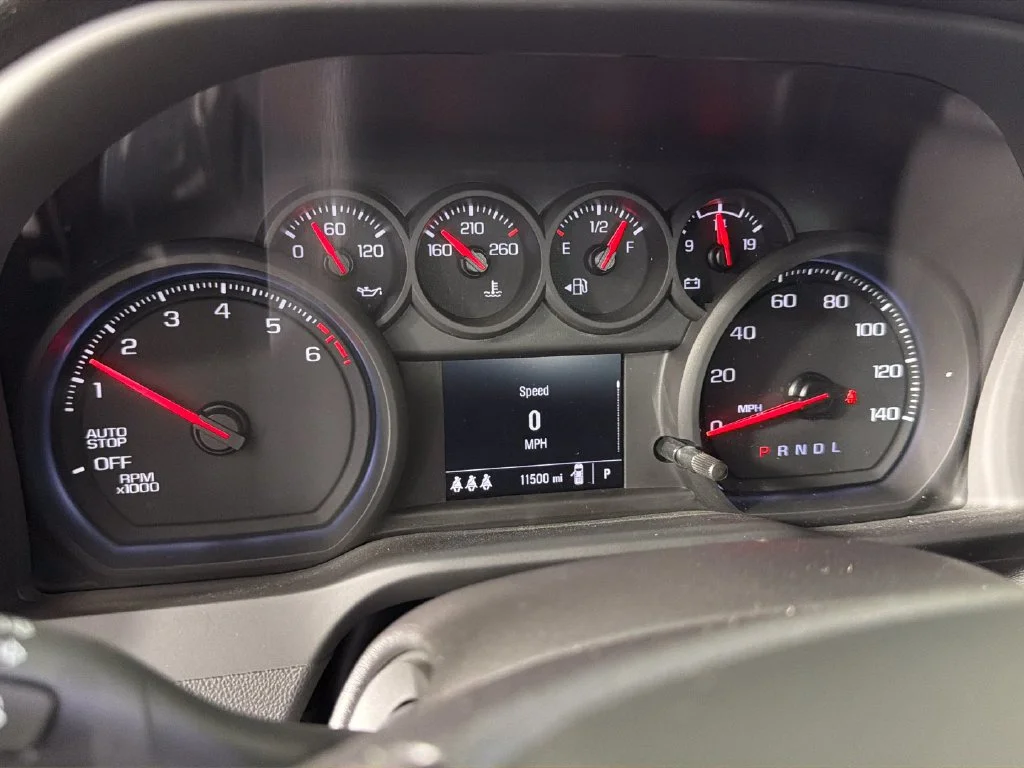 Used 2025 Slate Gray Metallic Chevrolet Custom image 21