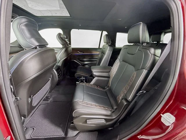 Used 2025 Red Jeep Summit image 25
