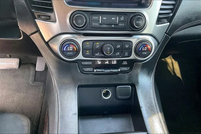 Used 2016 Gray Chevrolet LS image 30