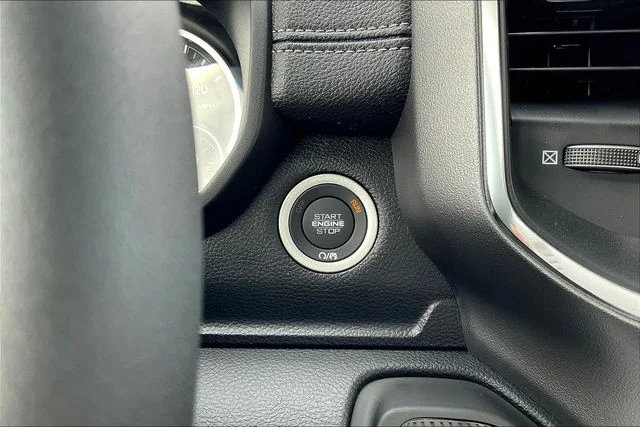 2026 RAM 1500 Laramie - Photo 18