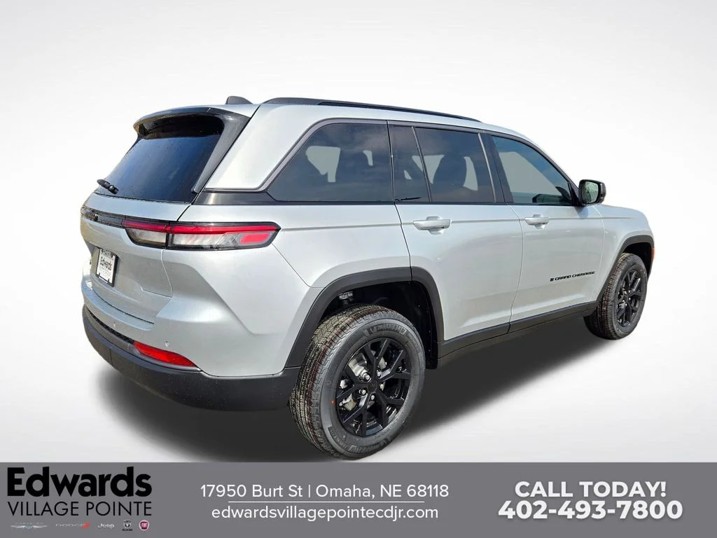 New 2026 Silver Jeep Altitude image 3