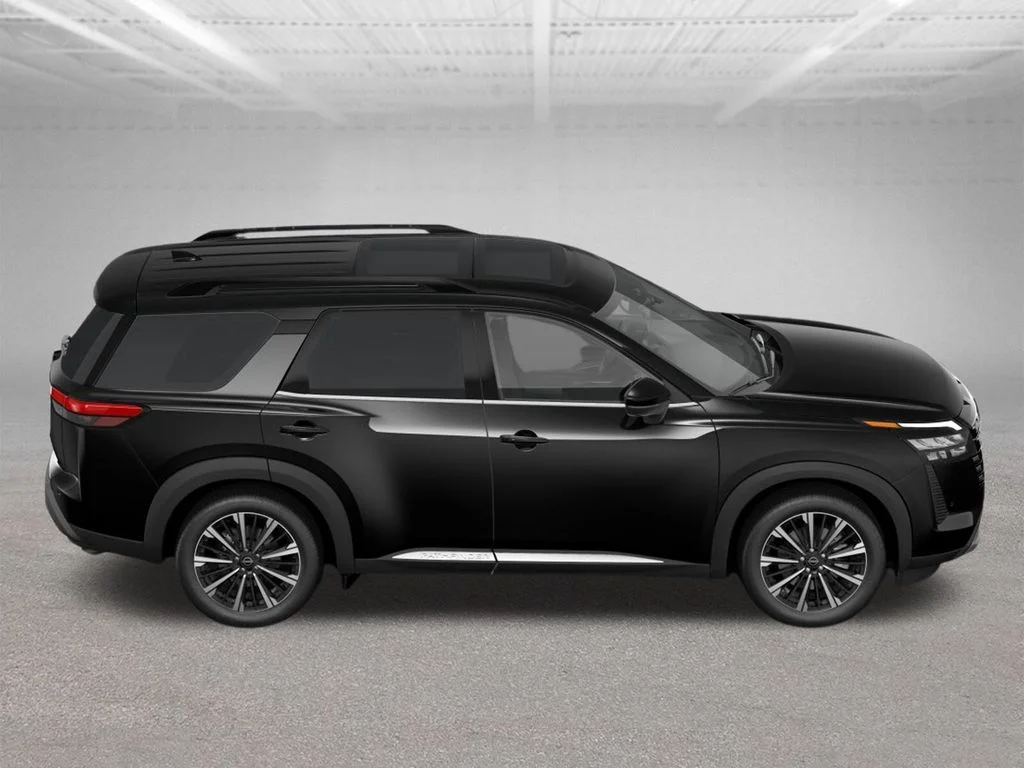 New 2026 Black Nissan Platinum image 4