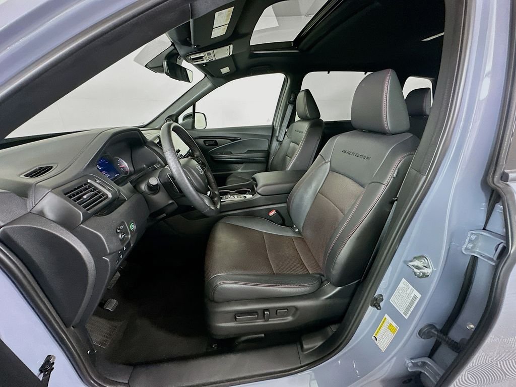 Used 2024 Gray Pearl Honda Black Edition image 20