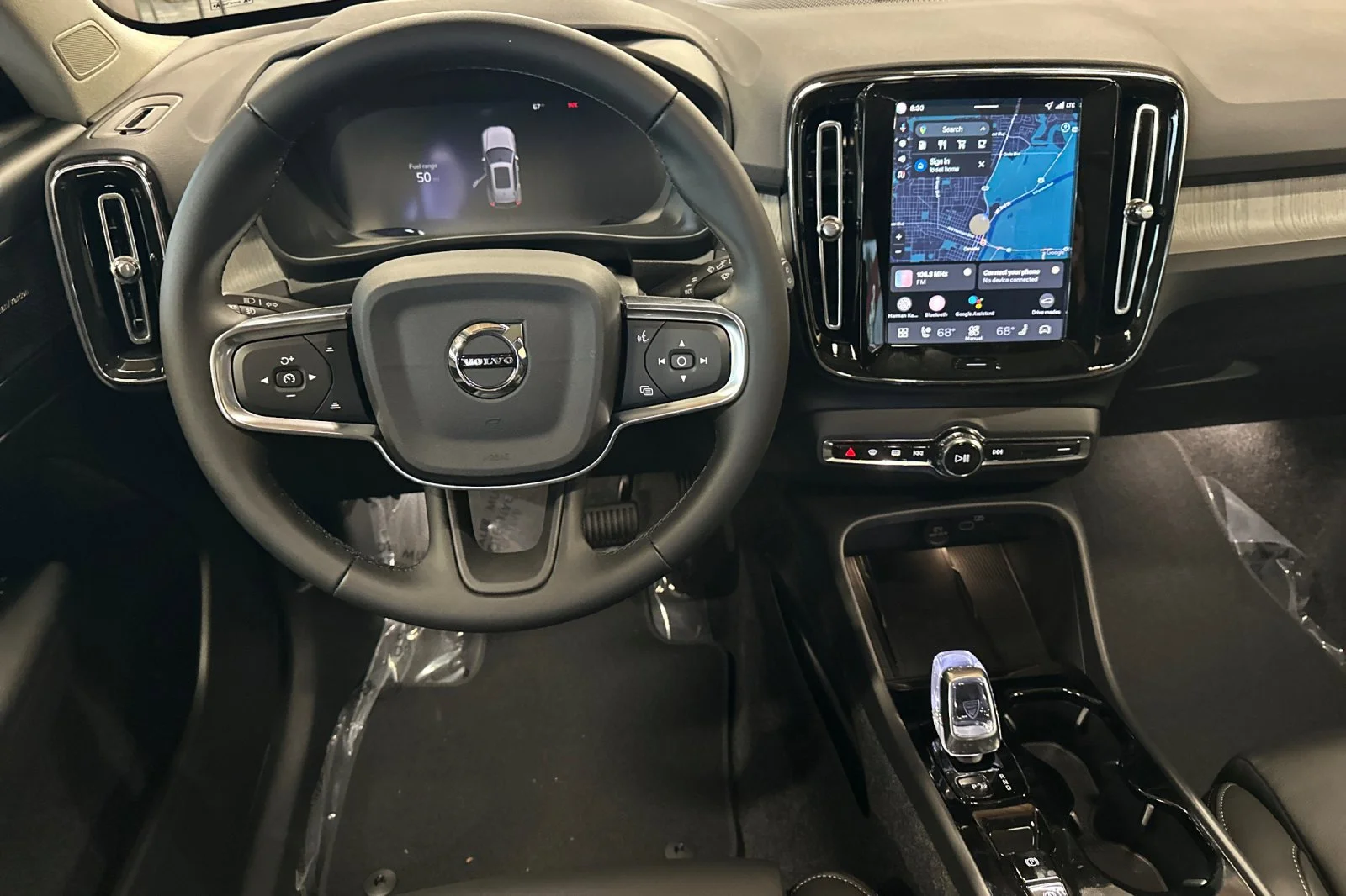 2026 Volvo XC40 Ultra - Photo 11