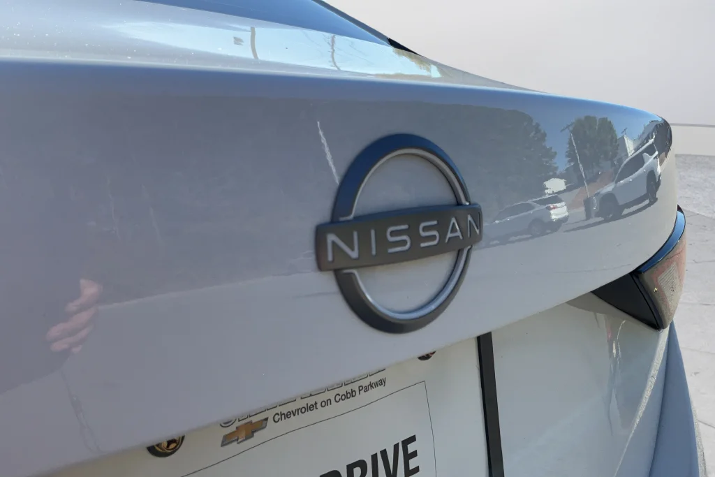Used 2024 White Nissan S image 30