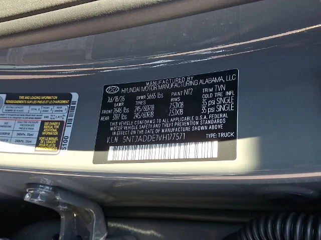New 2027 Gray Hyundai SE image 18