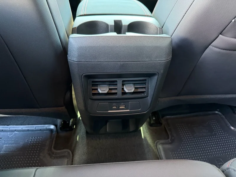 Used 2025 Summit White Chevrolet Z71 image 16