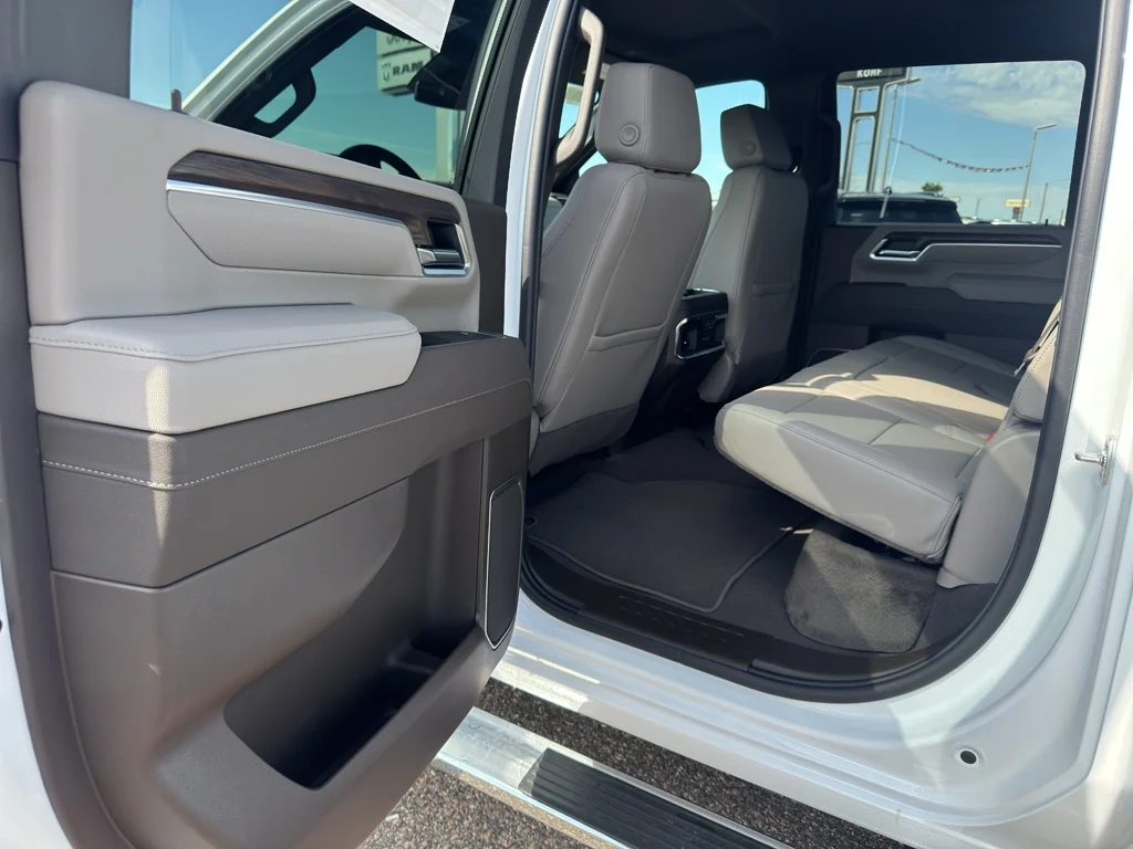 New 2026 Summit White GMC SLT image 13
