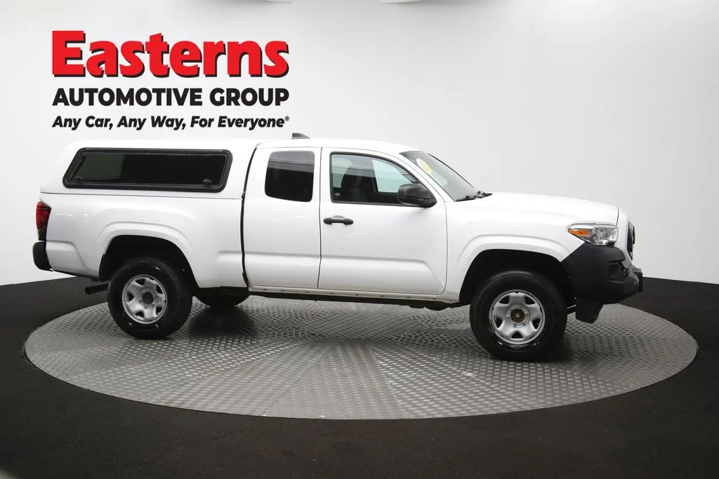 Used 2020 White Toyota SR image 43