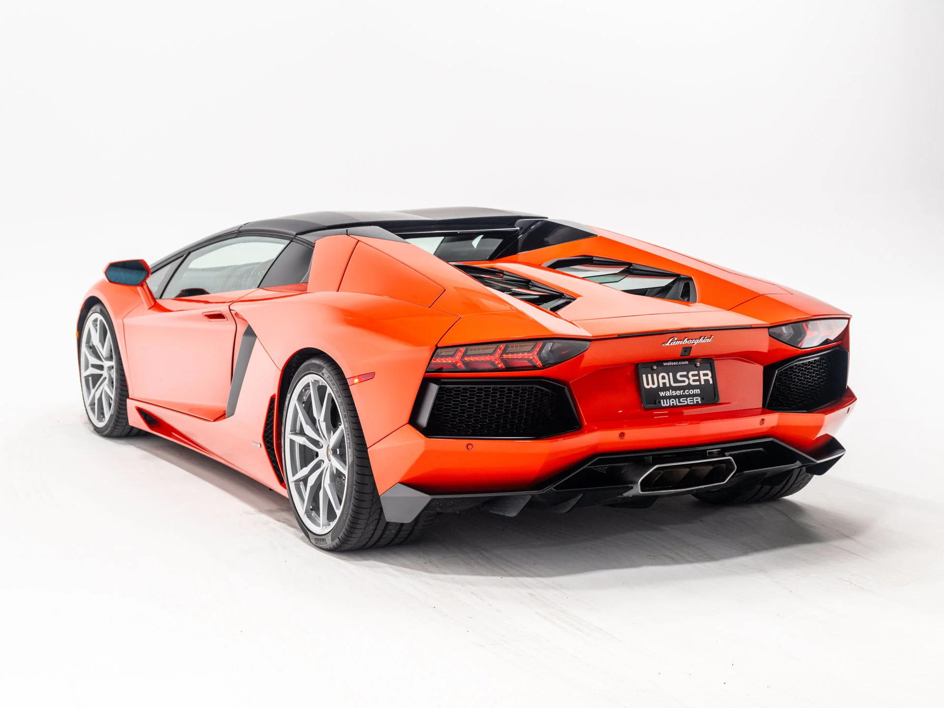 Used 2014 Arancio Argos Pearl Effect Lamborghini  image 8