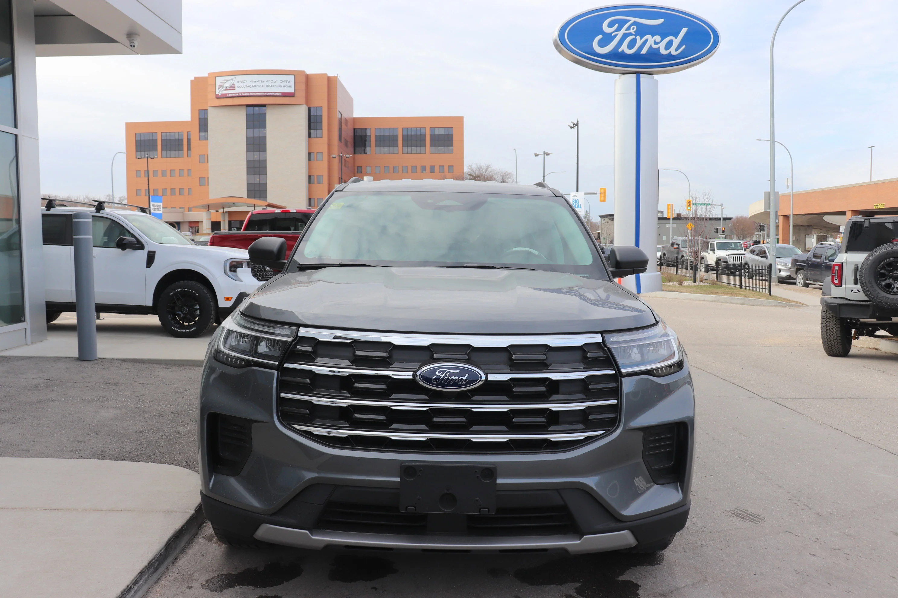 New 2026 CARBONIZED GREY METALLIC Ford Active w/200A Pkg image 2