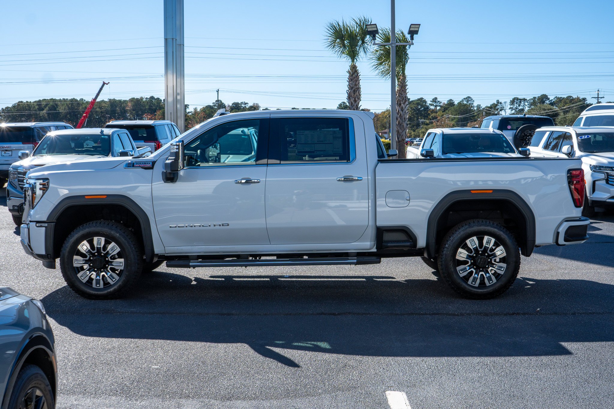 2026 GMC Sierra 2500HD Denali - Photo 6