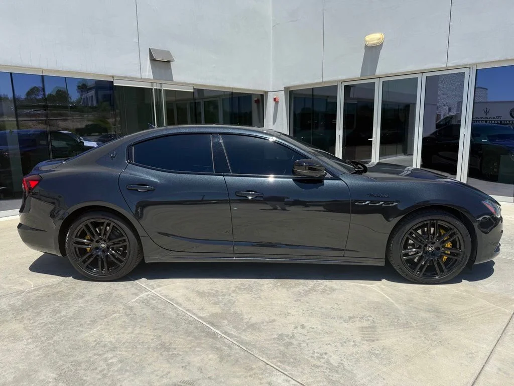 Certified Used 2023 Nero Ribelle Metallic Maserati Modena image 3
