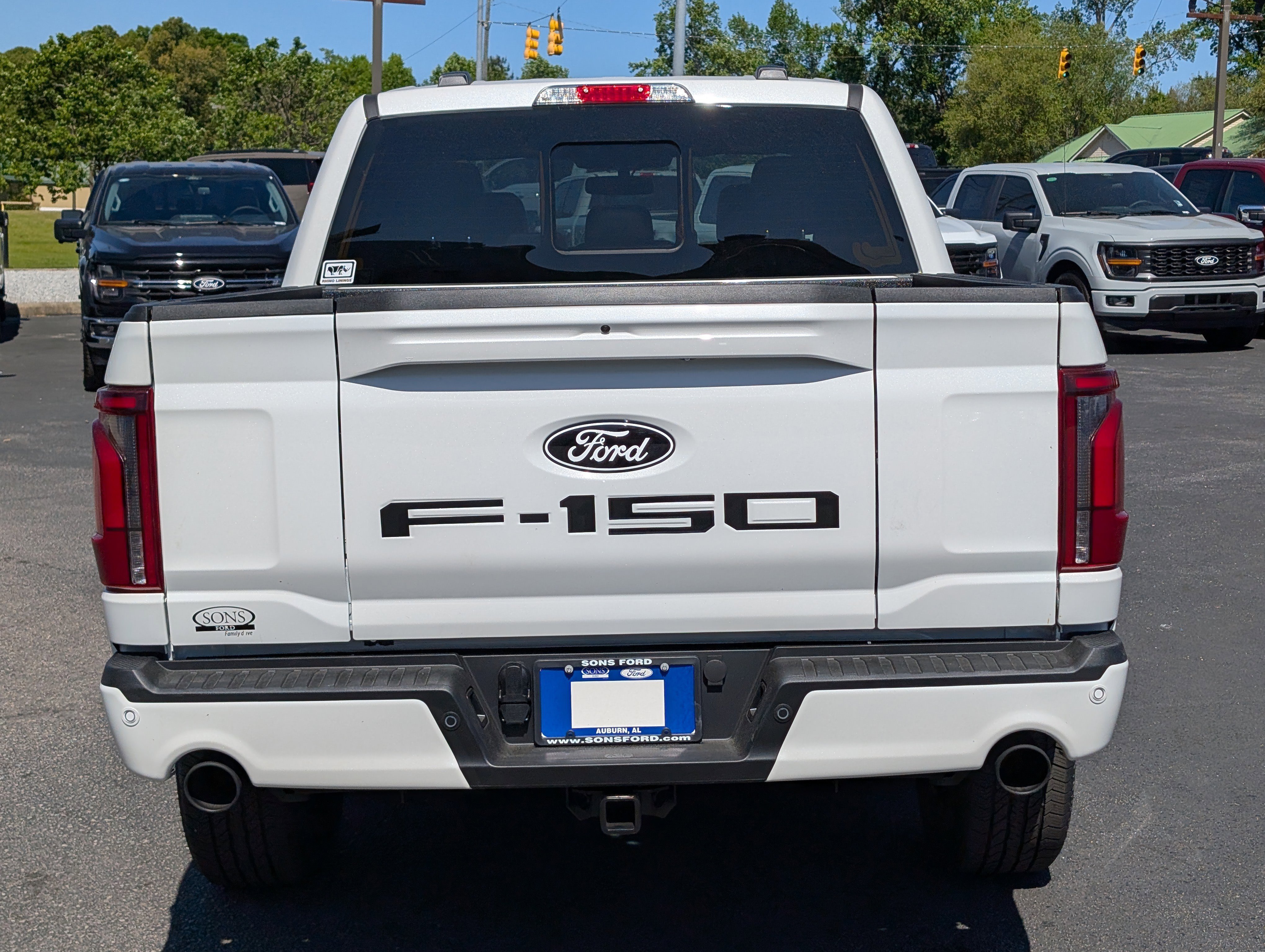 New 2026 STAR WHITE FORD Lariat image 10