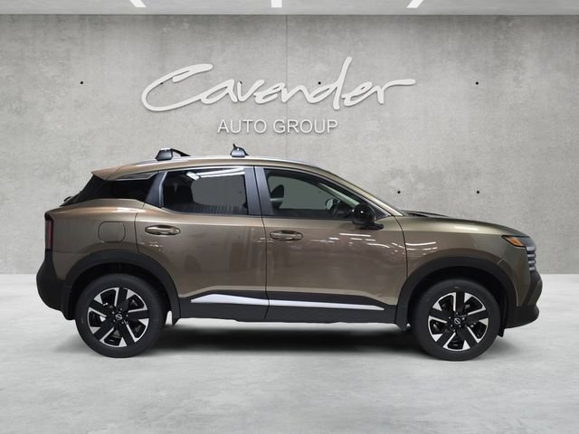 New 2026 Canyon Bronze Metallic Nissan SV image 17