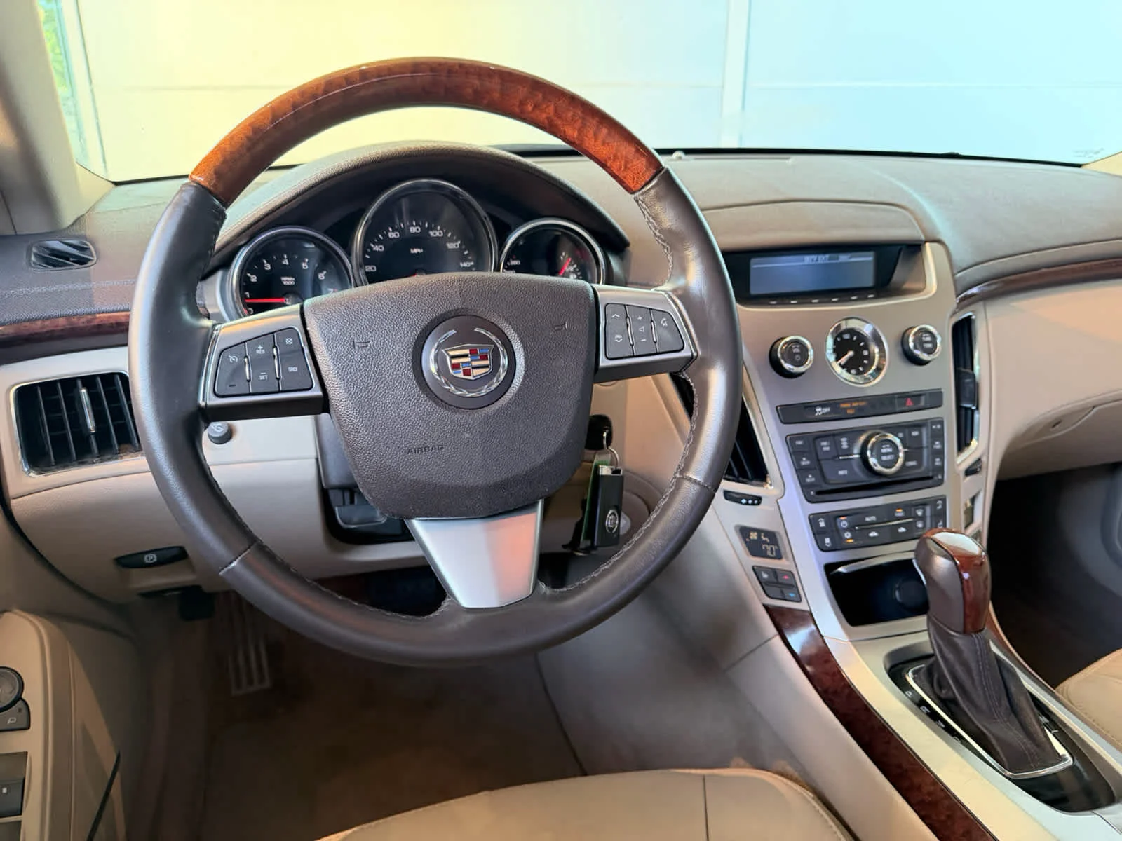 Used 2011 CRYSTAL RED TINTCOAT Cadillac Luxury image 13