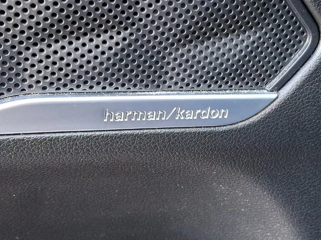 Used 2022 Black Hyundai Calligraphy image 29