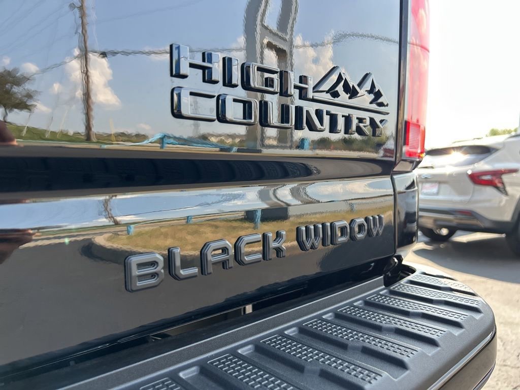 2025 Chevrolet Silverado 2500 HD High Country - Photo 15