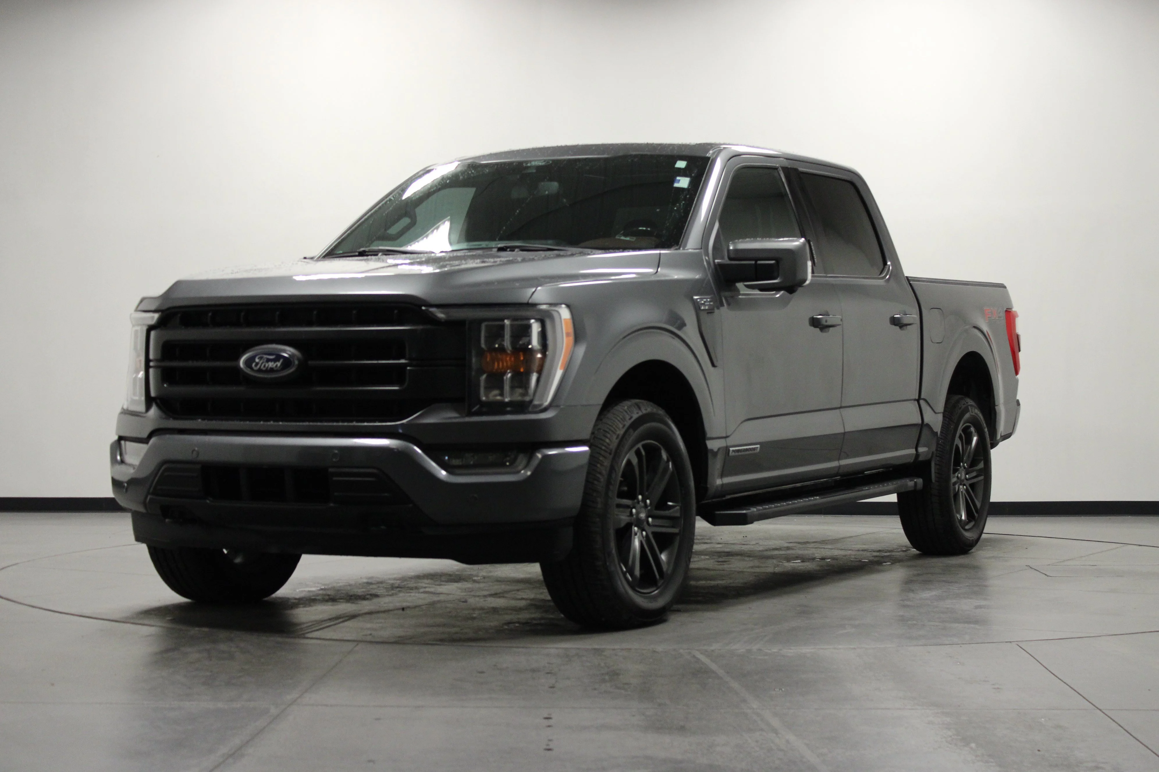 Used 2021 Carbonized Gray Metallic Ford LARIAT image 8