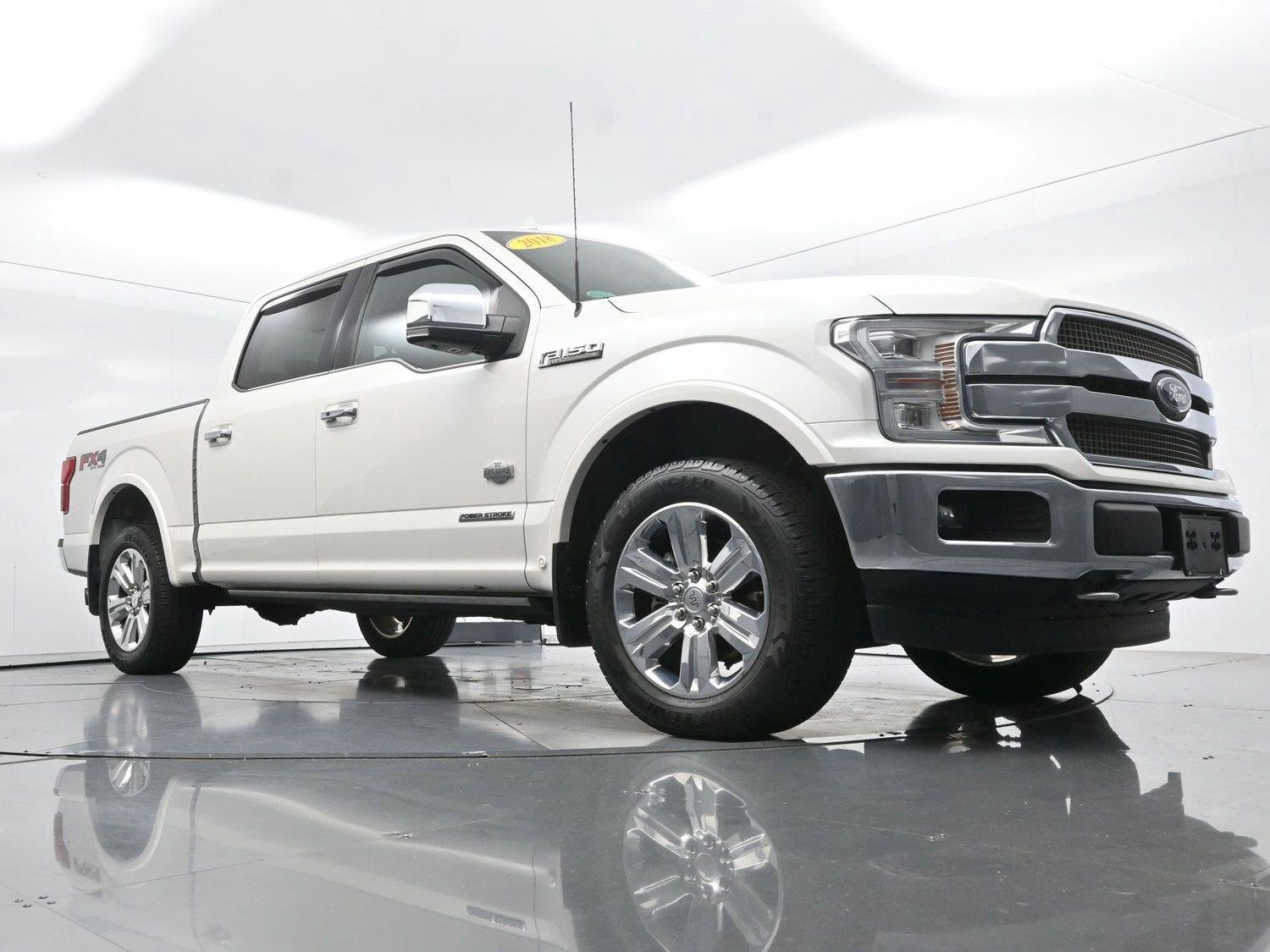Used 2018 White Platinum Metallic Tricoat Ford XL image 55