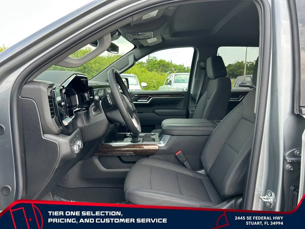 New 2026 Sterling Metallic GMC Elevation image 11