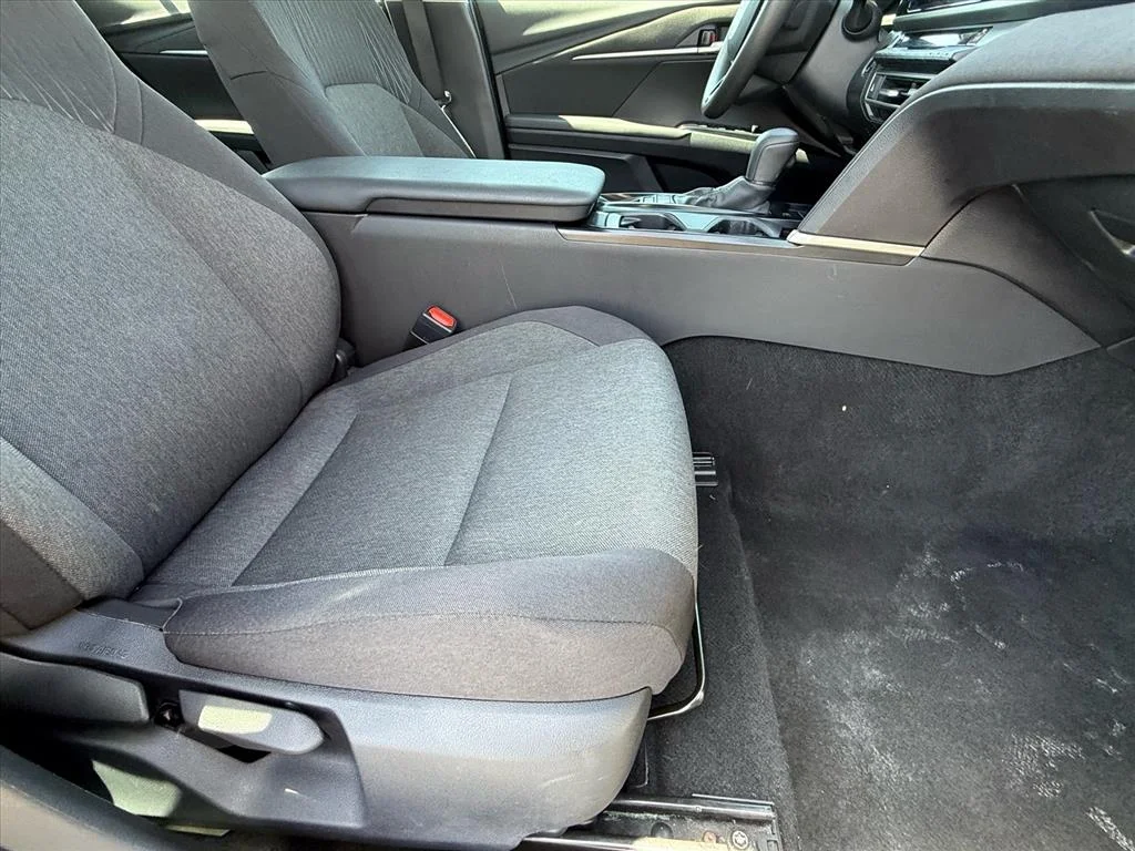 Certified Used 2025 White Toyota LE image 10