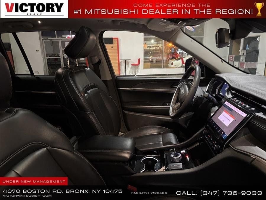 Used 2023 Black Jeep Limited image 17
