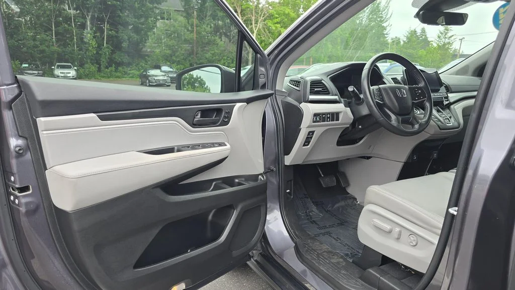 Used 2022  Honda EX-L image 20